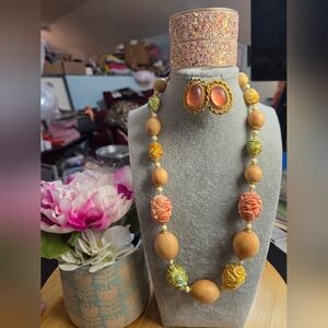 Floral Beaded & Wood Necklace Jewelry Set